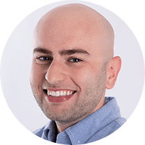 <h5 class="woo-tes-name">John Donnachie</h5>